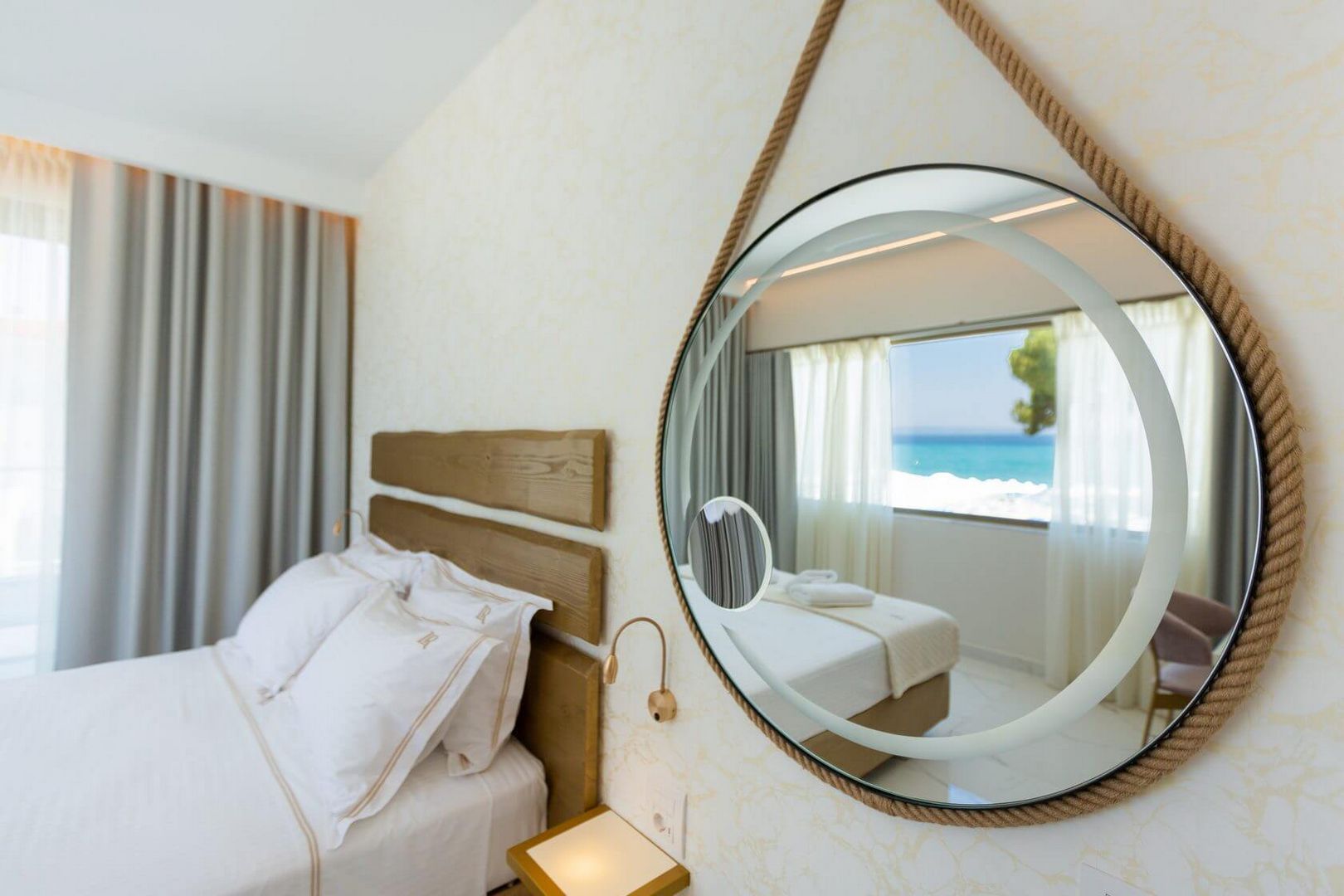 Laguna Resort - Junior Suite Front Sea View