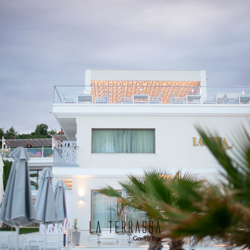 La Terrasa Rooftop Bar