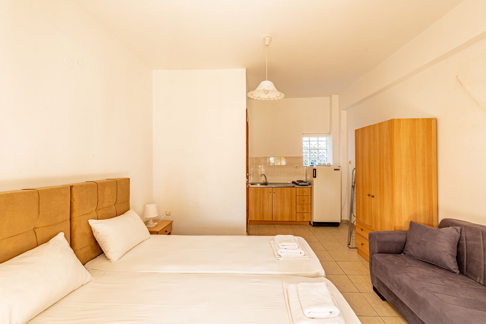 Skioni Studios - Triple room with Terrace